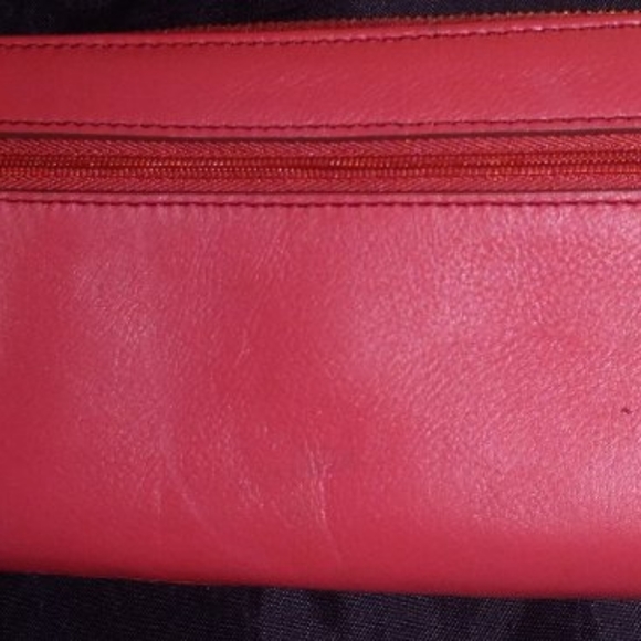 Fossil Watch, Wristlet, & Necklace - Picture 9 of 16